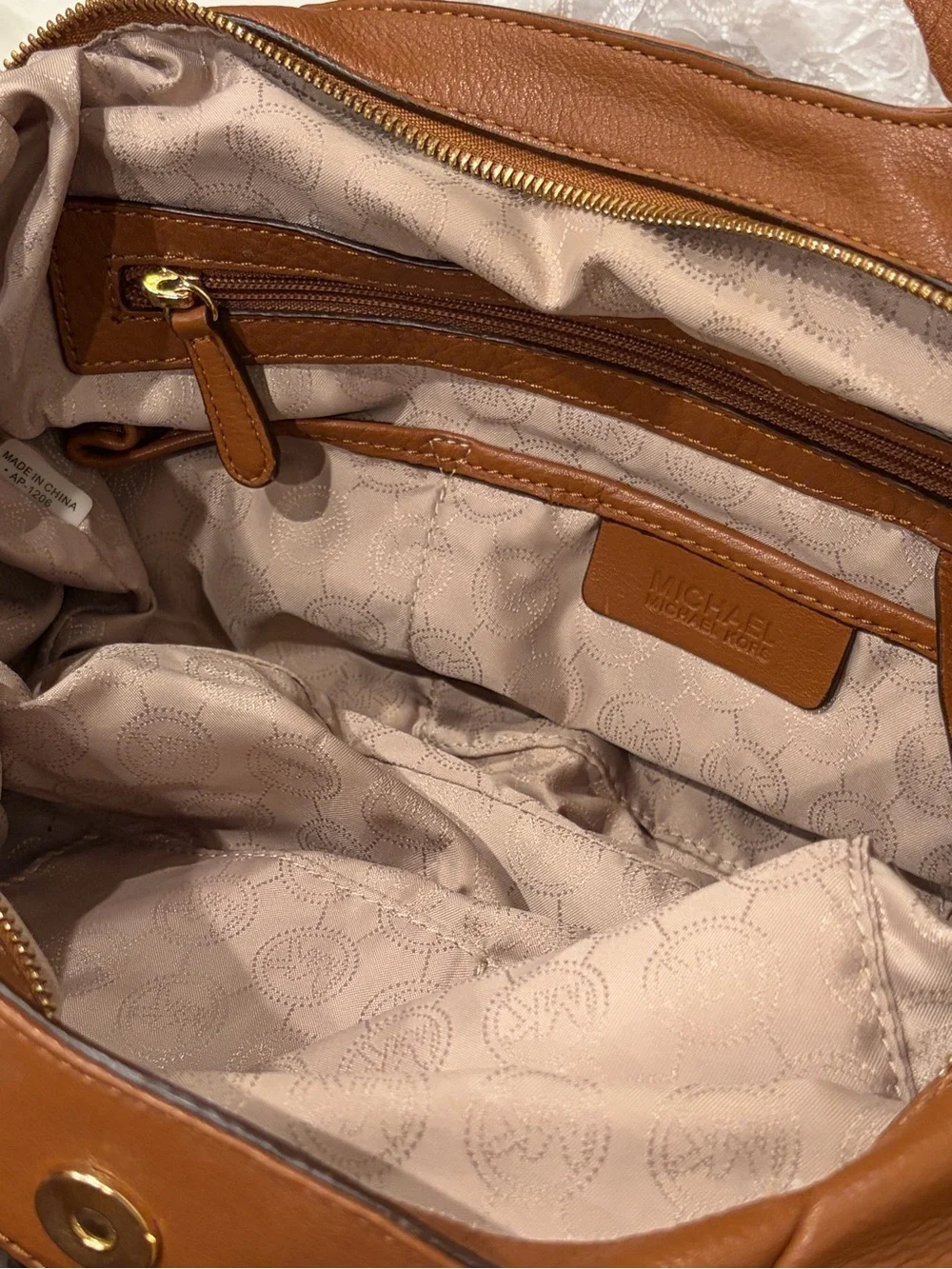 Michael Kors Tan Leather Shoulder Bag with Gold Hardware